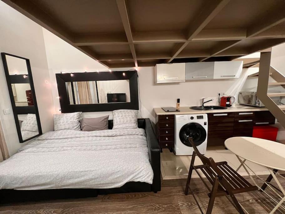 Studio Balcon Champs-Elysees - Hala Paris Extérieur photo